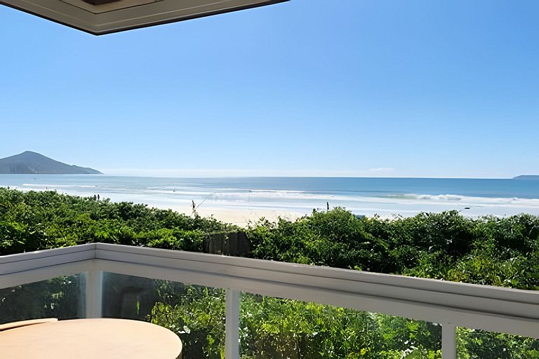Apartamento frente al mar en Mariscal - APTO105