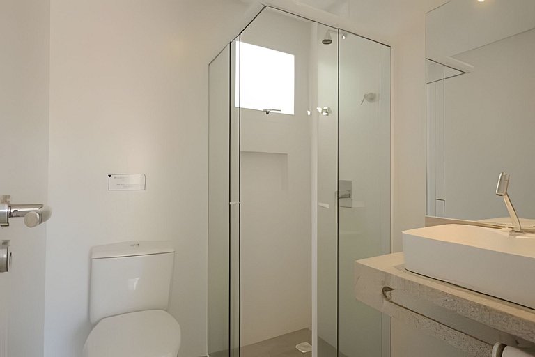 Apartamento de 2 dormitórios em Mariscal - APTO303