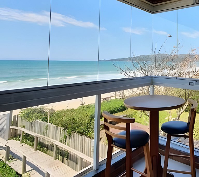 Apartamento frente al mar en Mariscal - APTO206